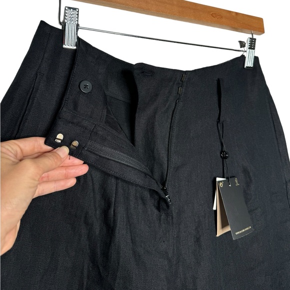 Massimo Dutti | NWT 100% Flax Linen Pleated Shorts in Black US 6 - Picture 2 of 10